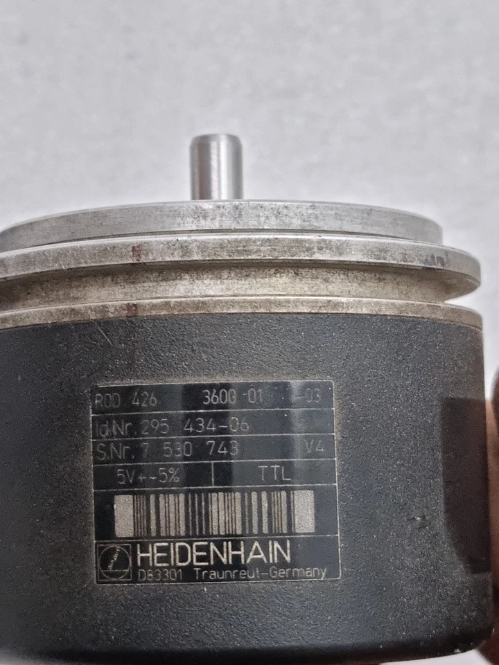 HEIDENHAIN ROD 426 3600 01 03 ENCODER MADE IN GERMANY